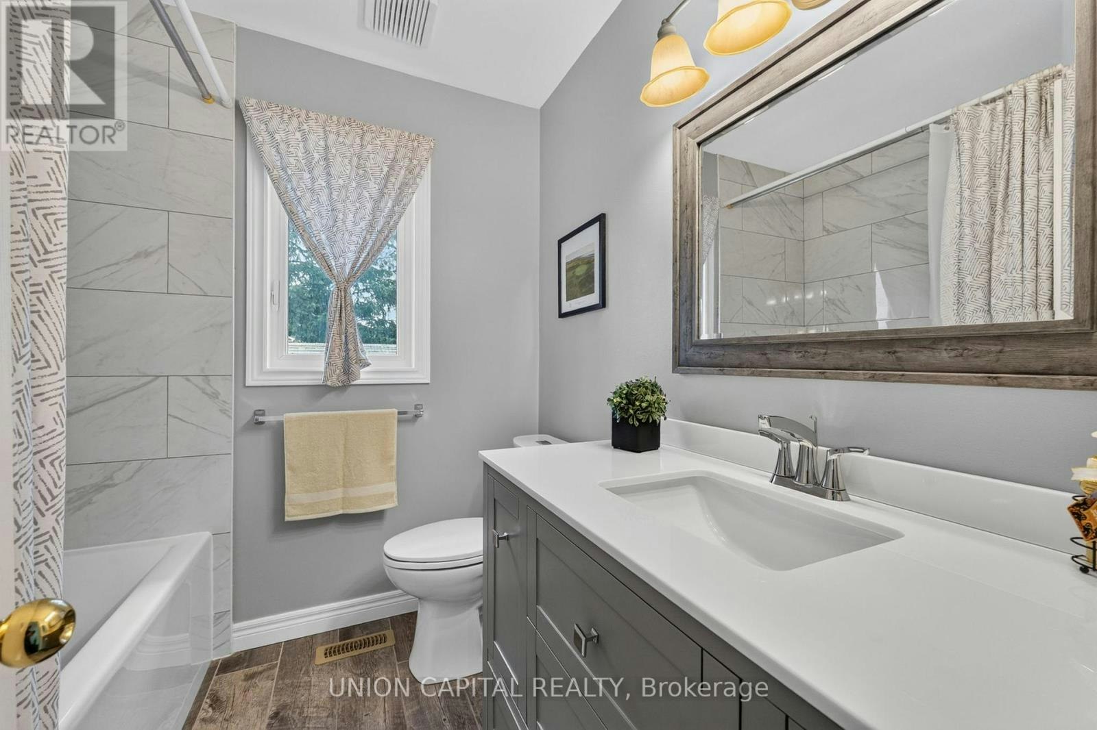 3132 Ravenshoe Road, Georgina, ON, L4P 3E9 - 26