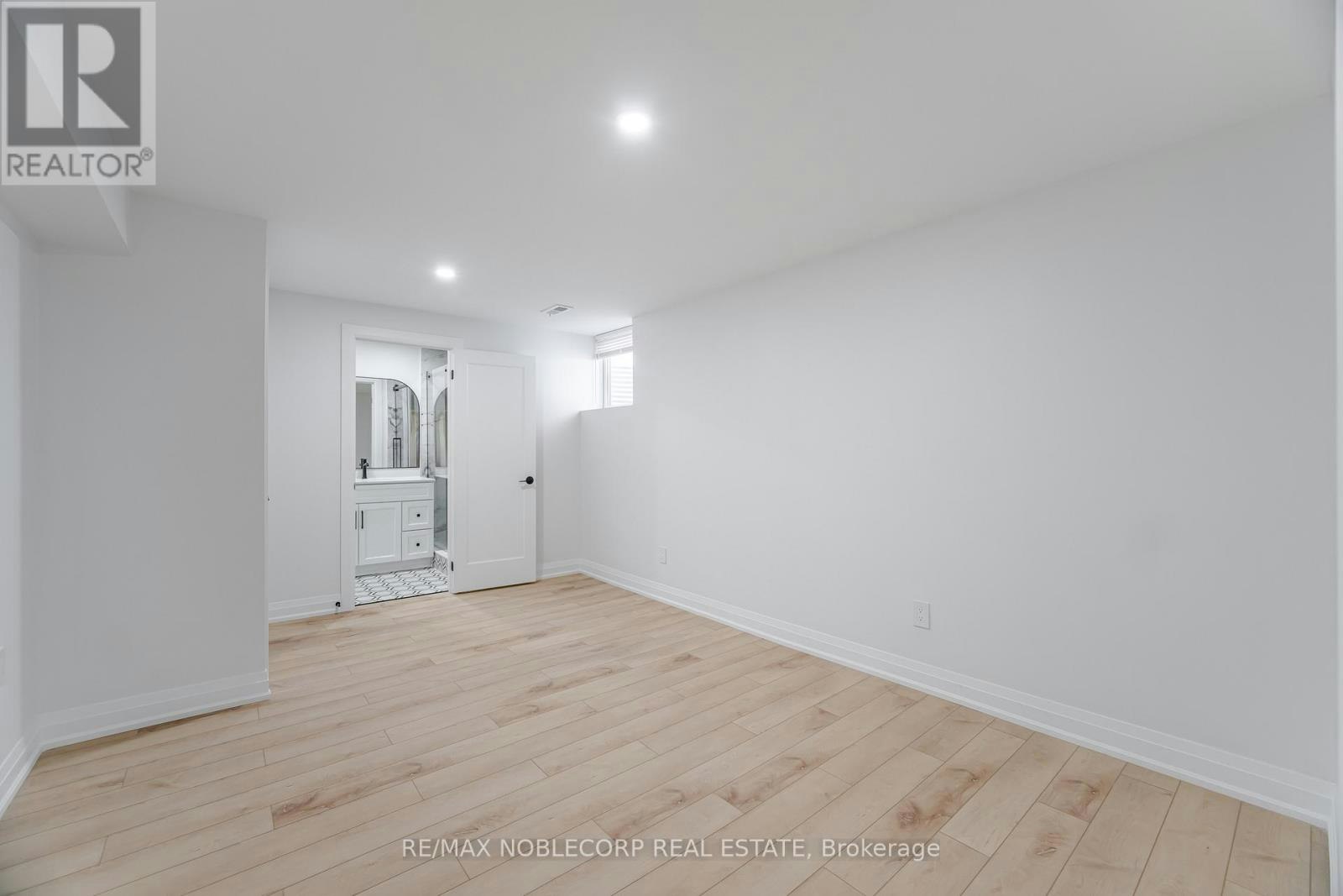LOWER-131 Dunstan Crescent, Vaughan, ON, L4L 3W5 - 18