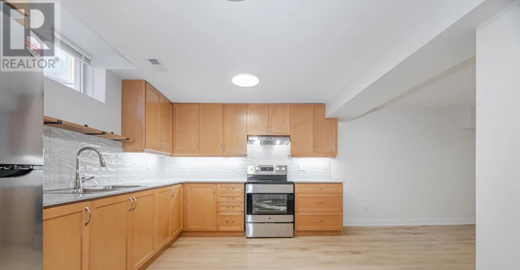 LOWER-131 Dunstan Crescent, Vaughan, ON, L4L 3W5 - 15