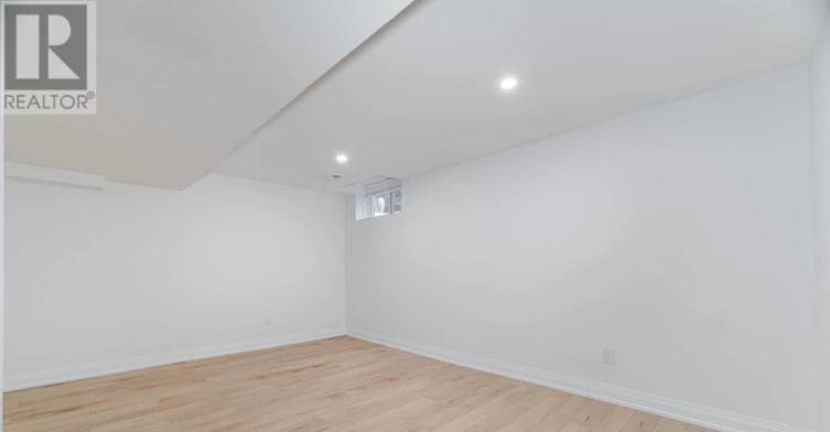 LOWER-131 Dunstan Crescent, Vaughan, ON, L4L 3W5 - 5