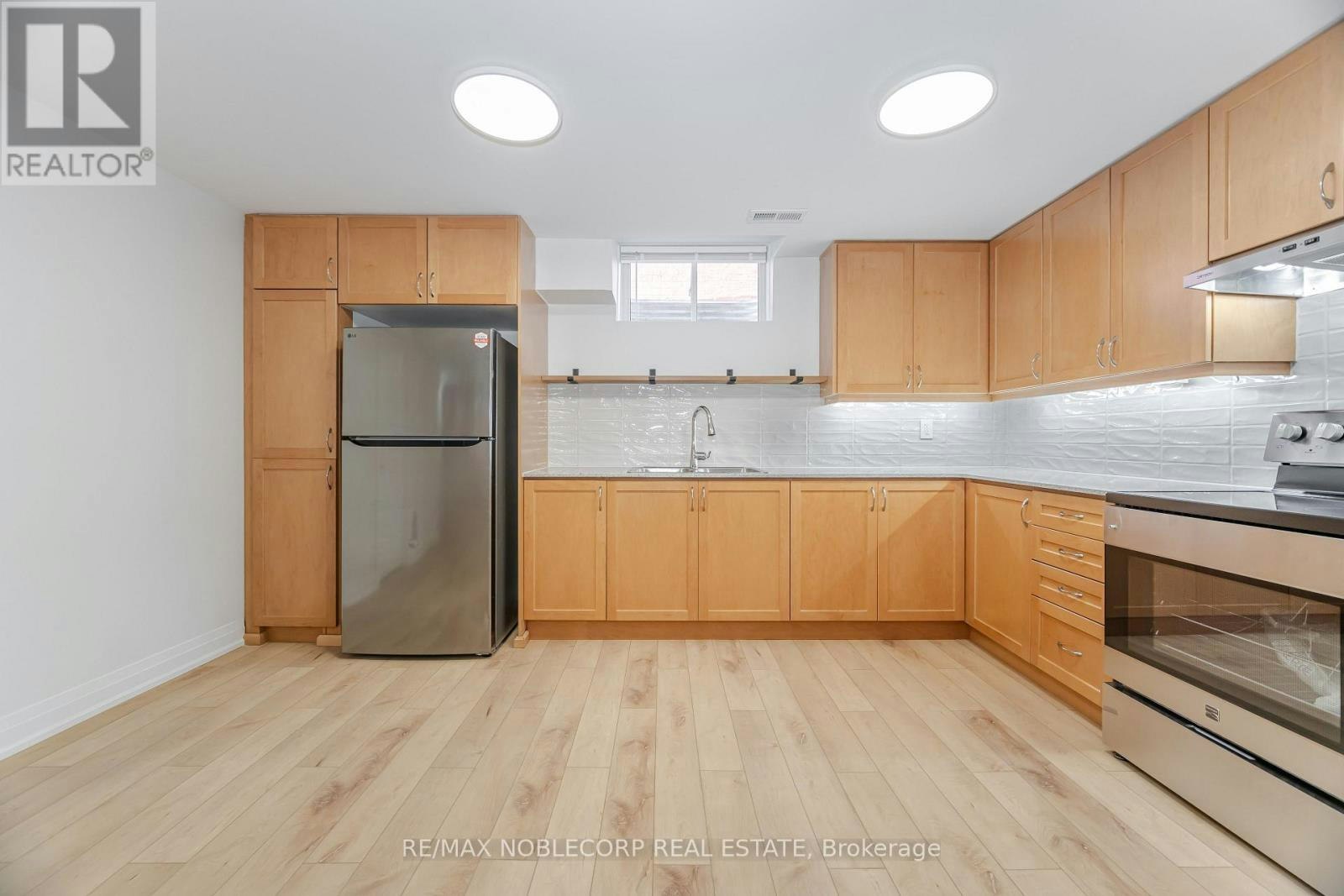 LOWER-131 Dunstan Crescent, Vaughan, ON, L4L 3W5 - 12