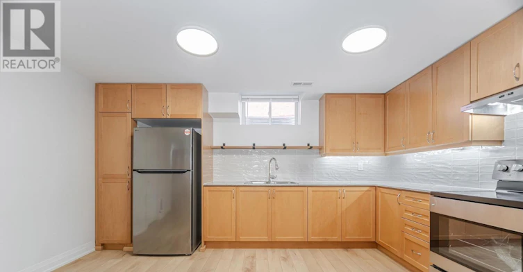 LOWER-131 Dunstan Crescent, Vaughan, ON, L4L 3W5 - 12