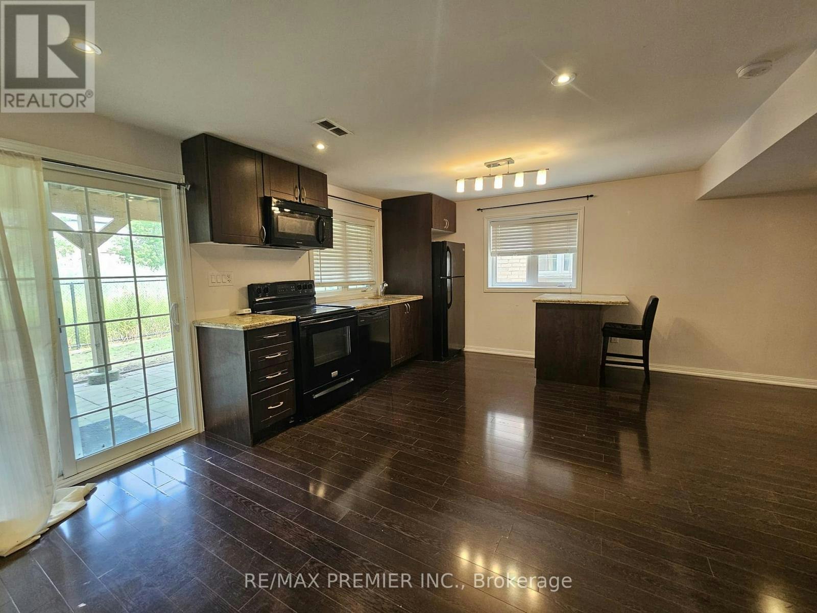 12-745 Farmstead Drive, Milton, ON, L9T 8B1 - 19
