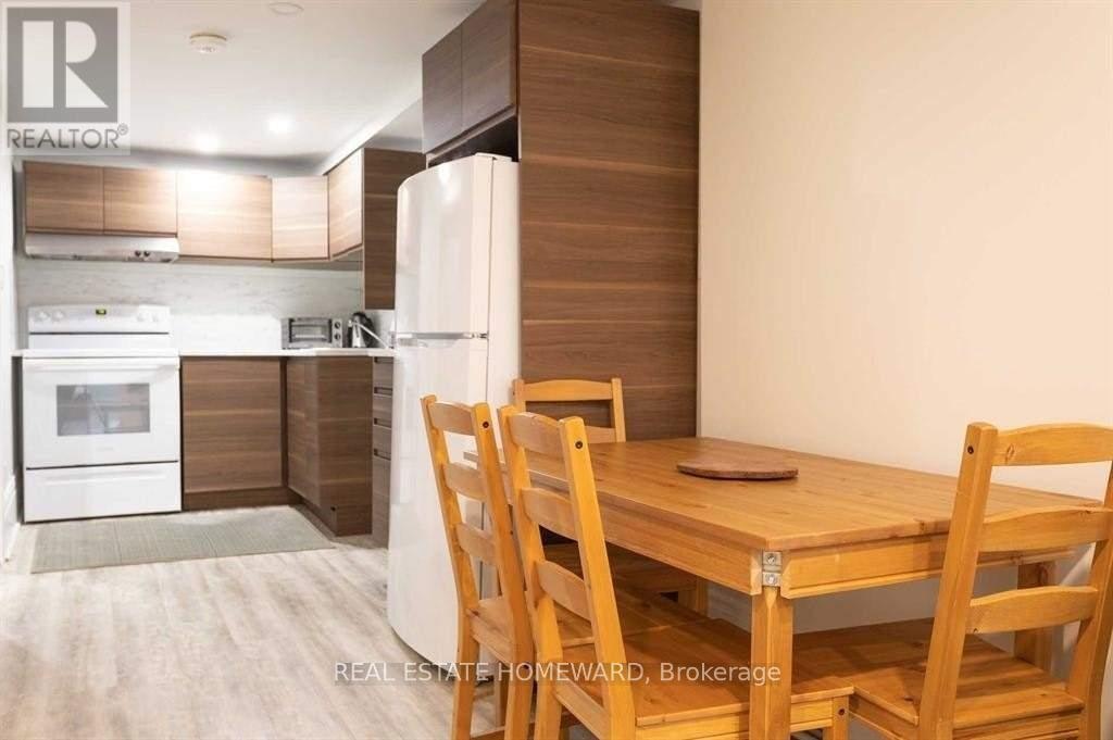LOWER-81 Sweetland Avenue, Ottawa, ON, K1N 7T9 - 7