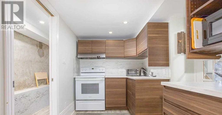 LOWER-81 Sweetland Avenue, Ottawa, ON, K1N 7T9 - 5