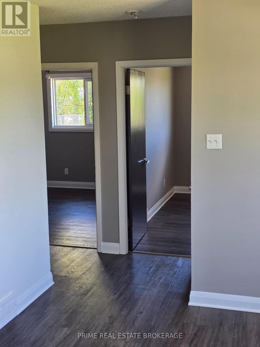 2-231 Greenwood Avenue, London, ON, N6J 3G5 - 6
