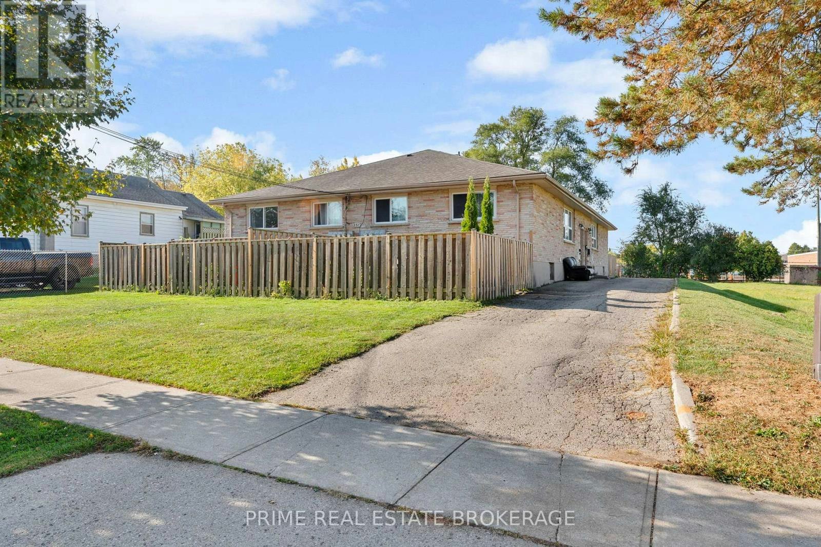 2-231 Greenwood Avenue, London, ON, N6J 3G5