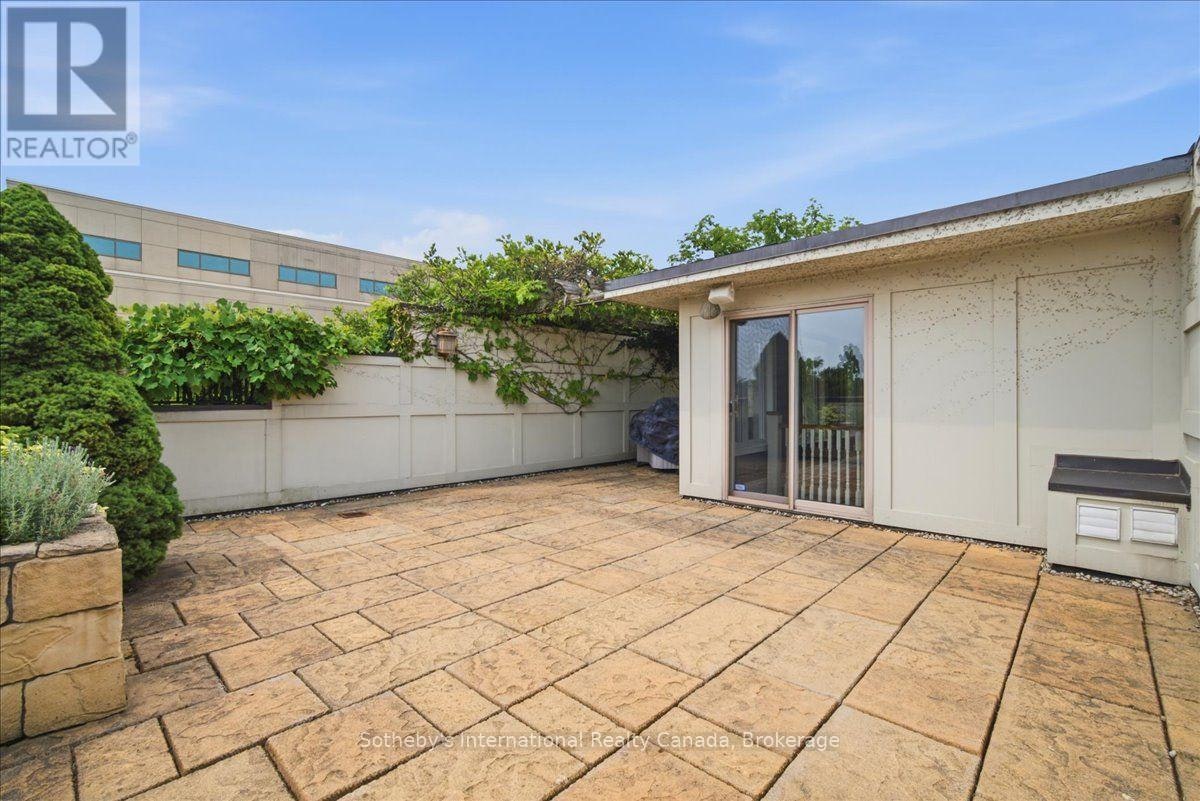 339 Randall Street, Oakville, ON, L6J 1R3 - 39