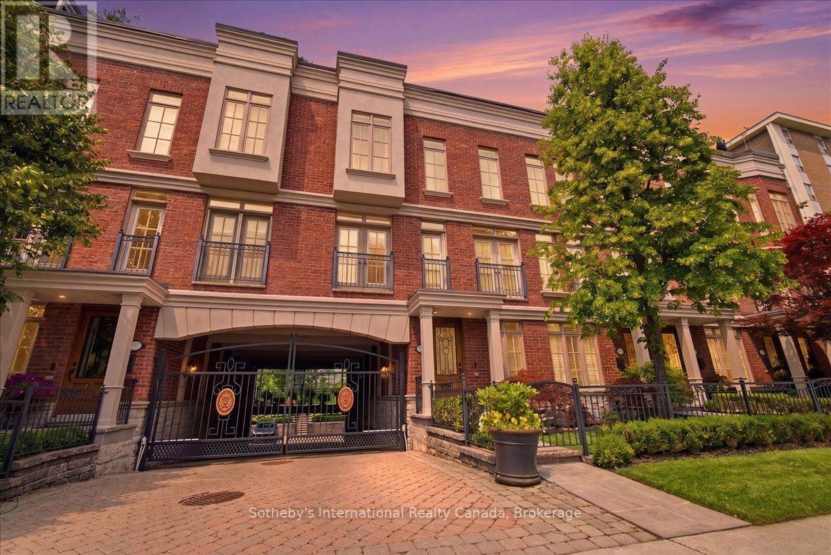 339 Randall Street, Oakville, ON, L6J 1R3