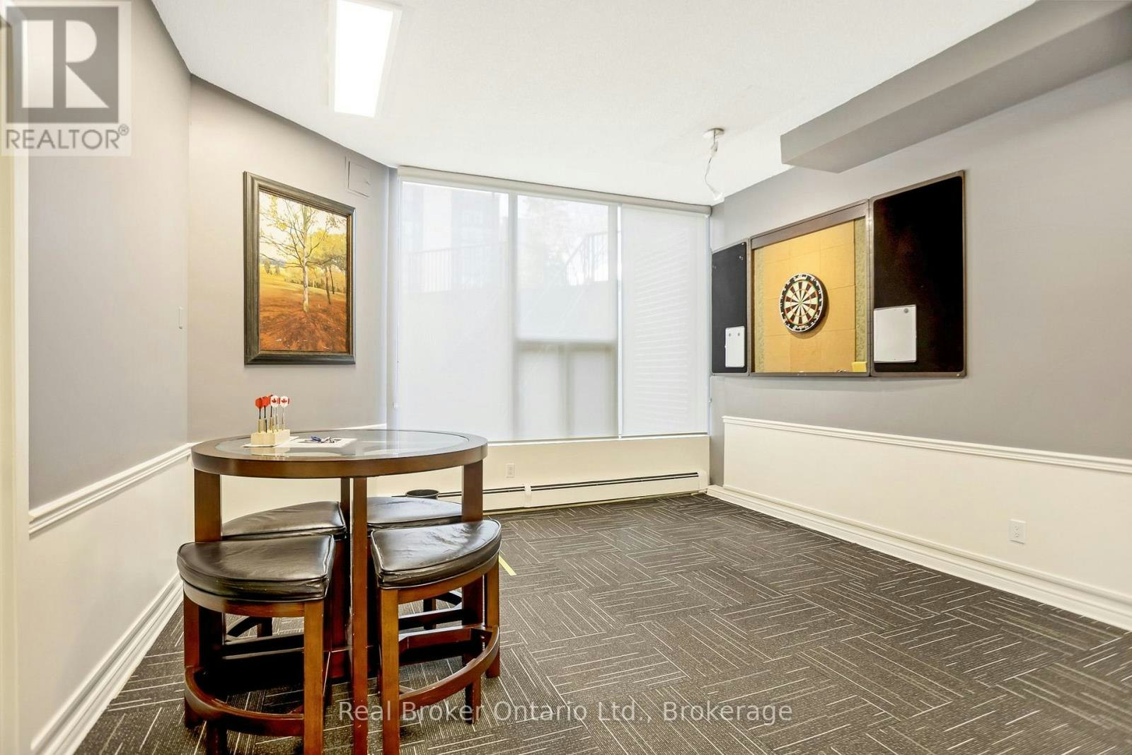 811-23 Woodlawn Road E, Guelph, ON, N1H 7G6 - 38