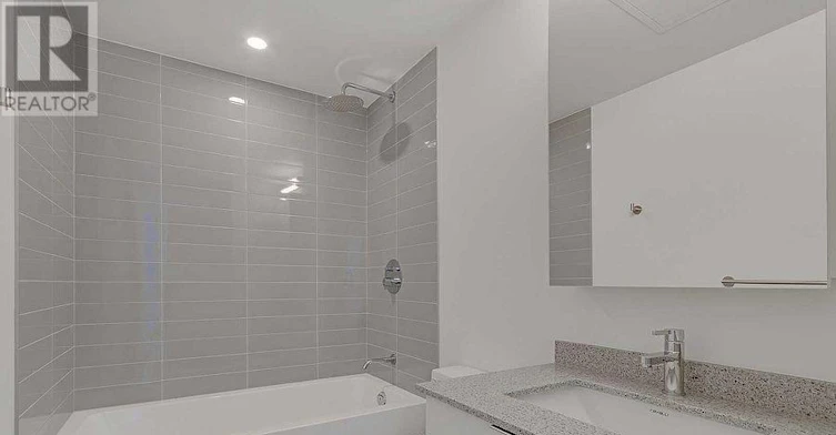 1011E-8868 Yonge Street, Richmond Hill, ON, L4C 0T4 - 16