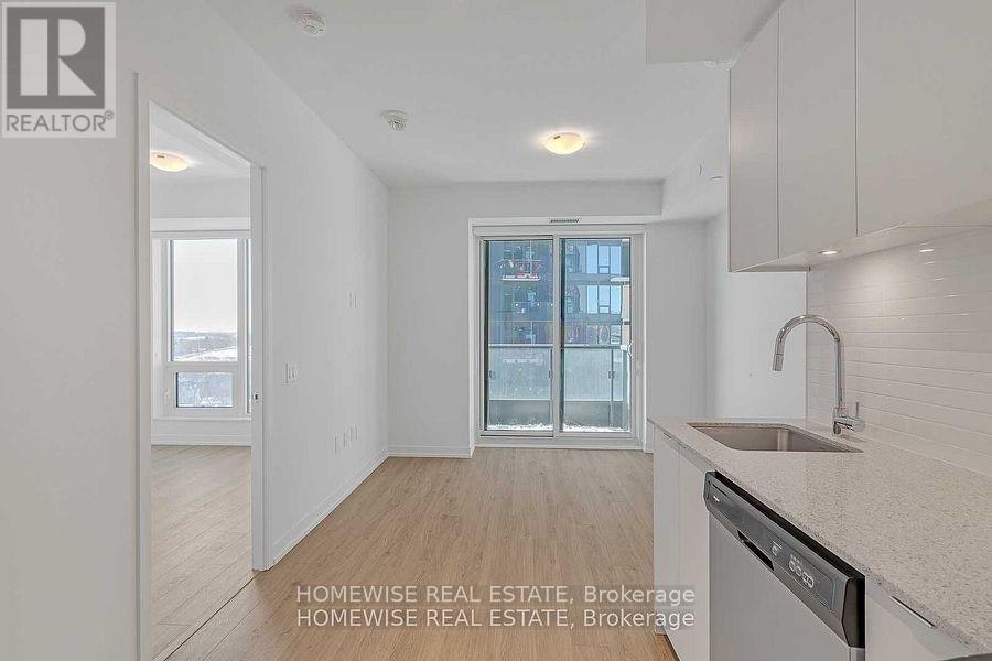1011E-8868 Yonge Street, Richmond Hill, ON, L4C 0T4 - 3