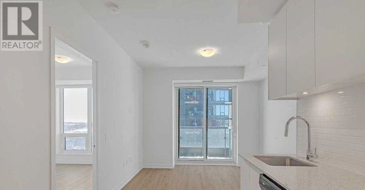 1011E-8868 Yonge Street, Richmond Hill, ON, L4C 0T4 - 3