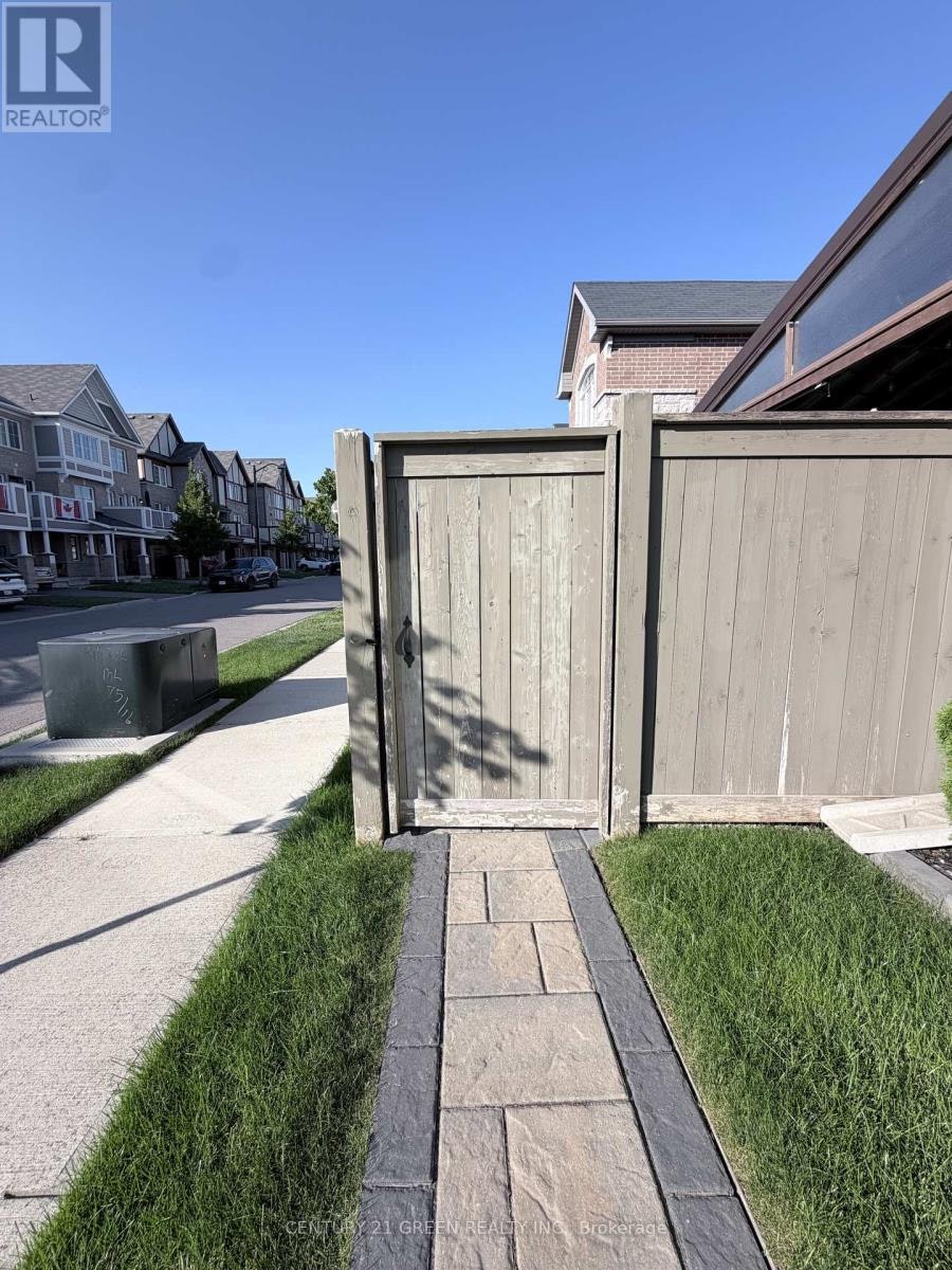 BSMT-1213 Duignan Crescent, Milton, ON, L9E 1C2 - 12