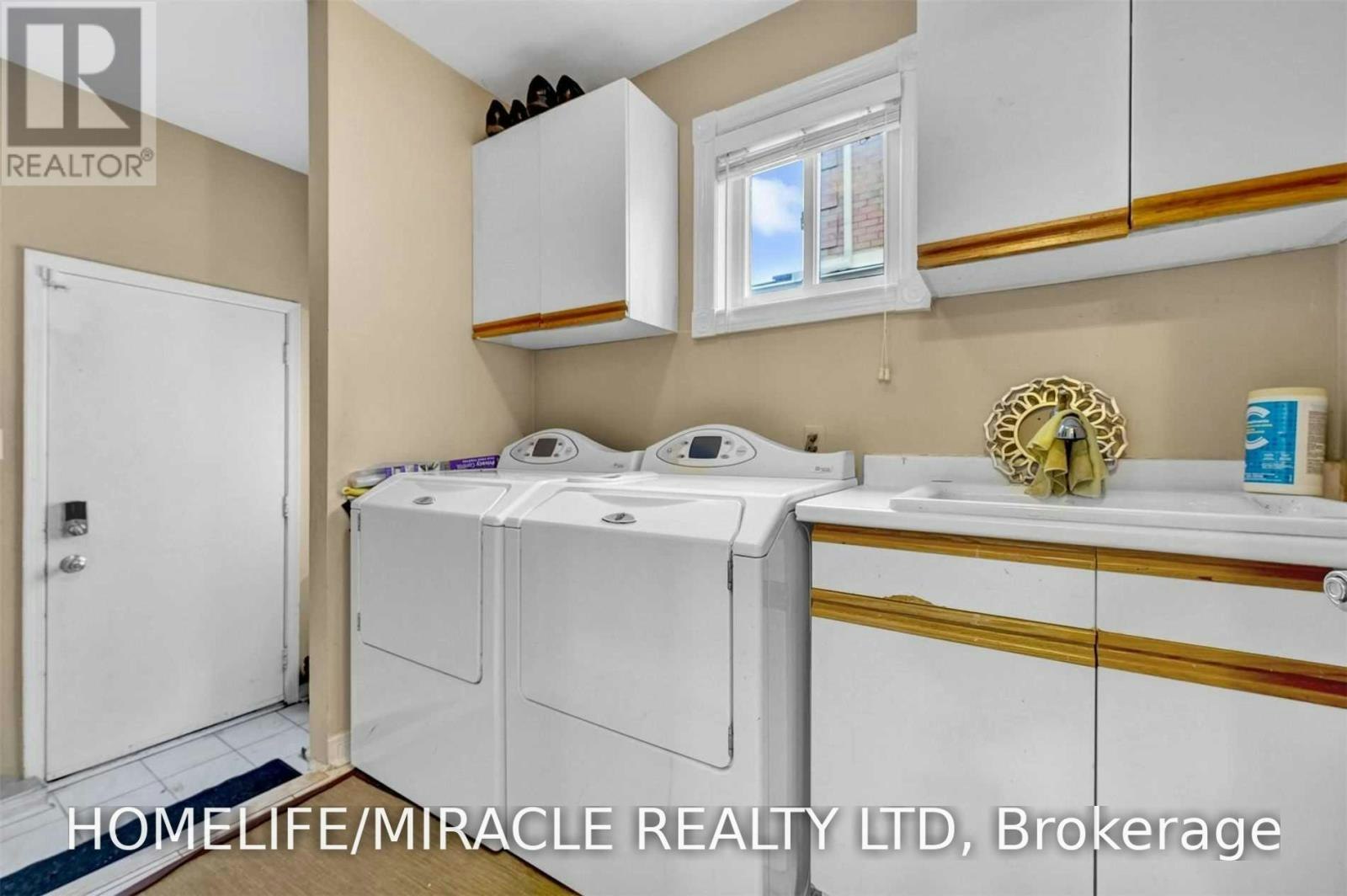 11 Phelps Drive, Brampton, ON, L6X 3V5 - 11