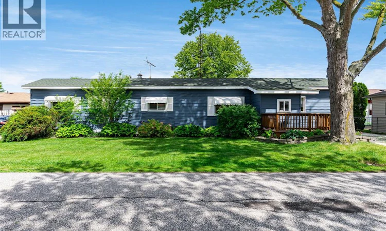 105 Brooks Boulevard