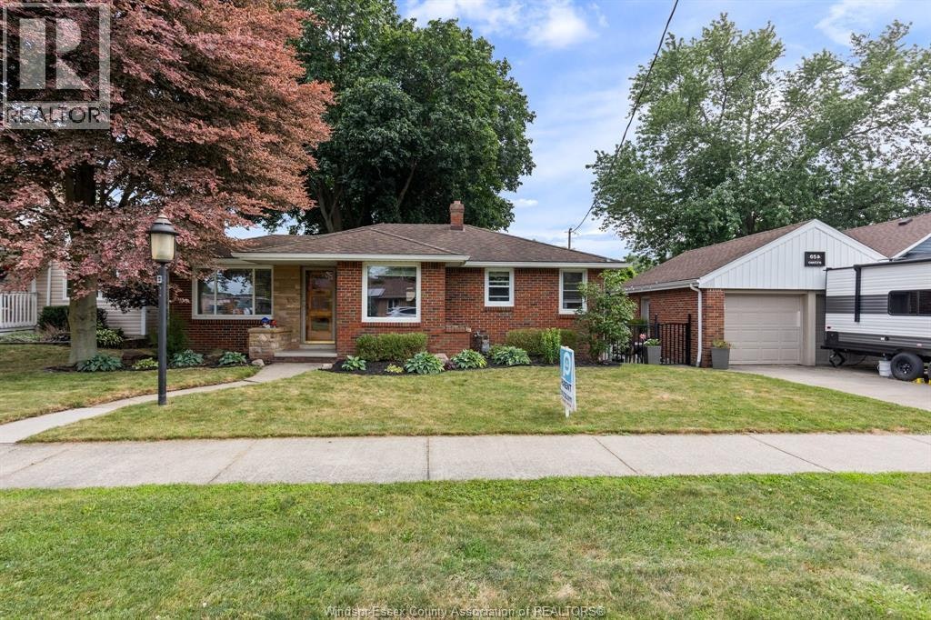 654 Centre Street, Lakeshore, ON, N0R 1A0