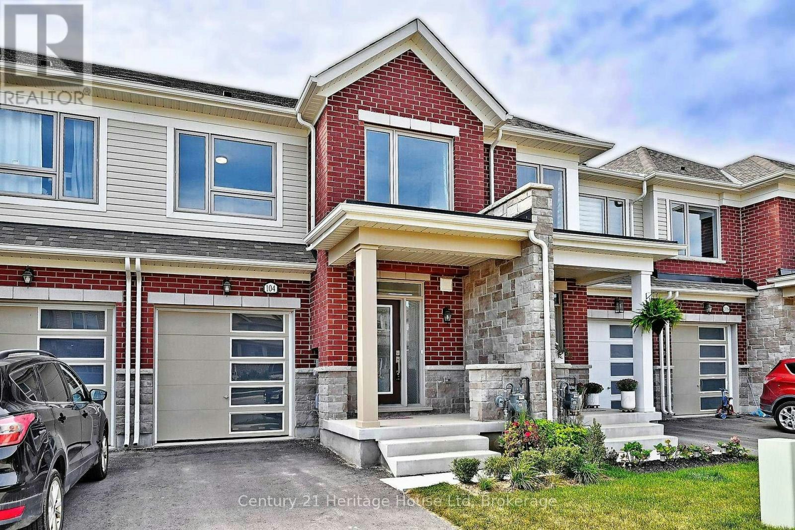 104 Edminston Drive, Centre Wellington, ON, N1M 0J1