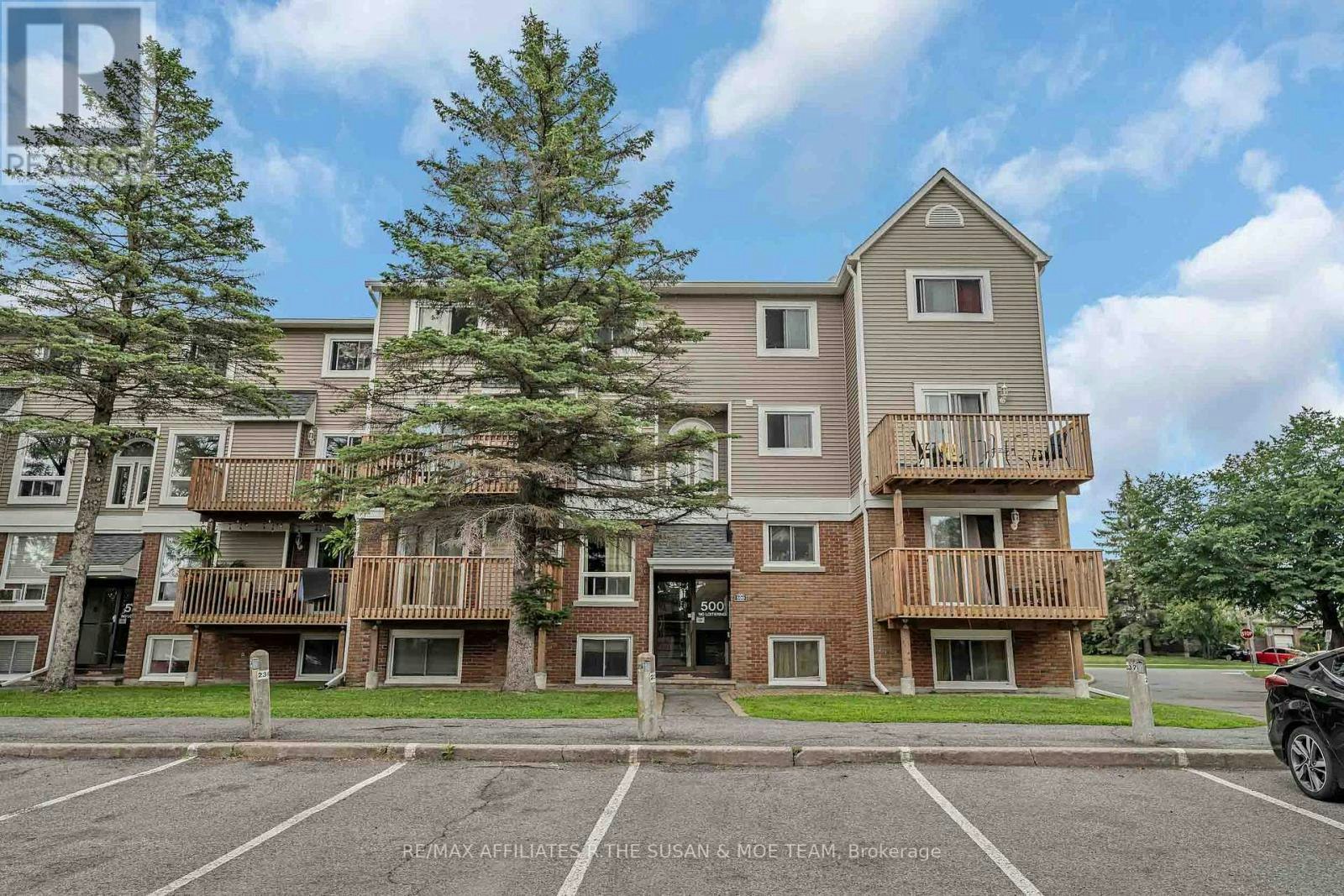 6-500 Fenerty Court, Ottawa, ON, K2L 3B1 - 2