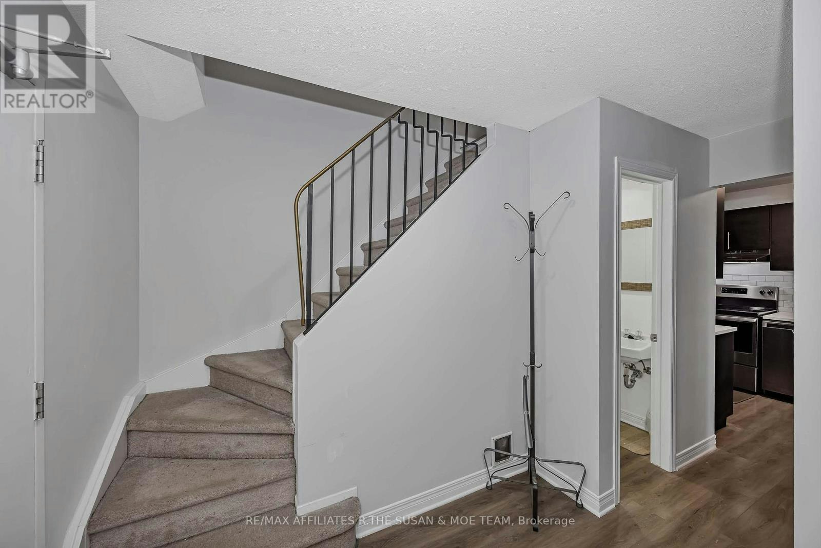 6-500 Fenerty Court, Ottawa, ON, K2L 3B1 - 20