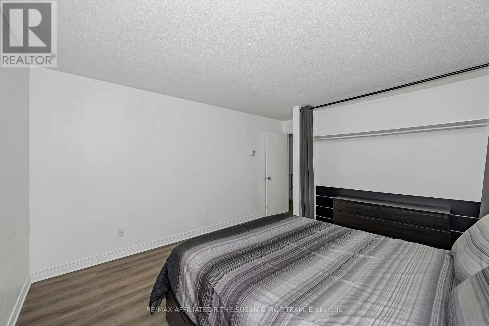 6-500 Fenerty Court, Ottawa, ON, K2L 3B1 - 23