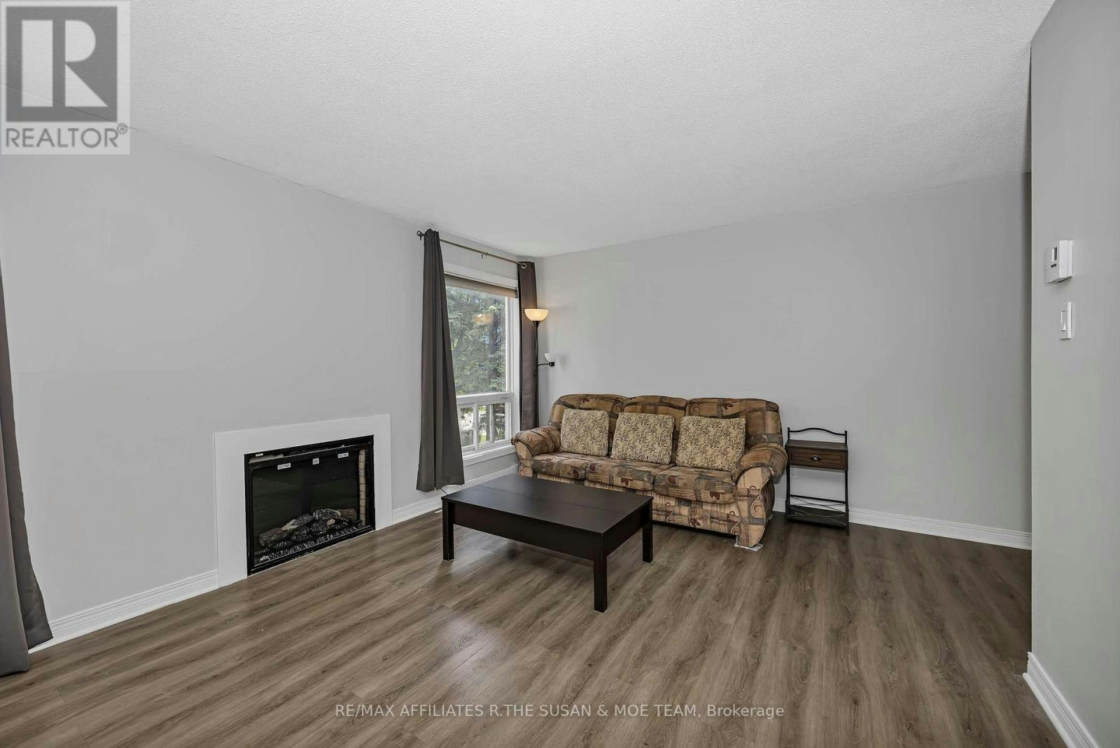 6-500 Fenerty Court, Ottawa, ON, K2L 3B1 - 6