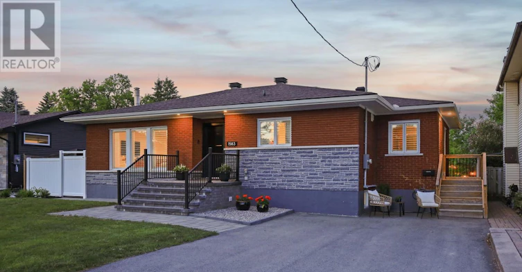 1583 Maxime Street, Ottawa, ON, K1B 3K9