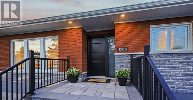 1583 Maxime Street, Ottawa, ON, K1B 3K9 - 2