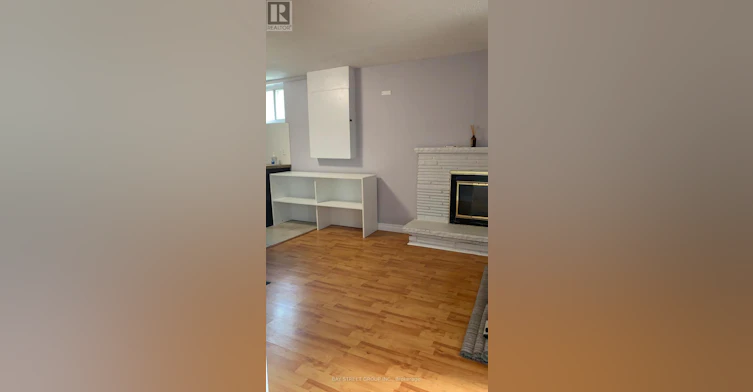 LOWER-870 Consort Crescent, Mississauga, ON, L5C 1J9 - 7