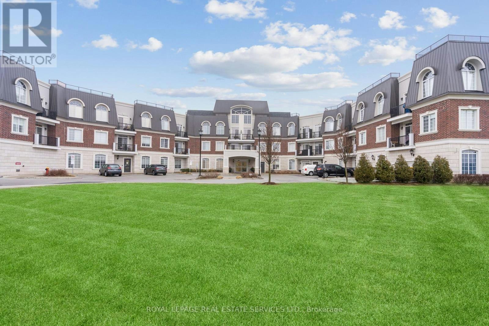 207-2300 Upper Middle Road, Oakville, ON, L6M 4G6