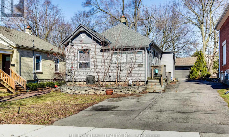 17 Mcdonald Avenue