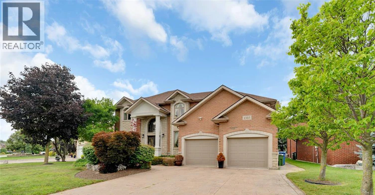 1585 Stoneybrook Crescent, Windsor, ON, N9G 2Z4 - 2