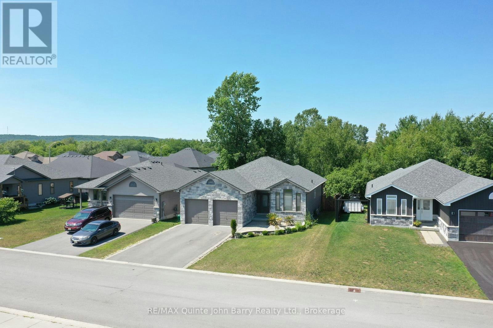 46 Birchmount Street, Quinte West, ON, K8V 0C6