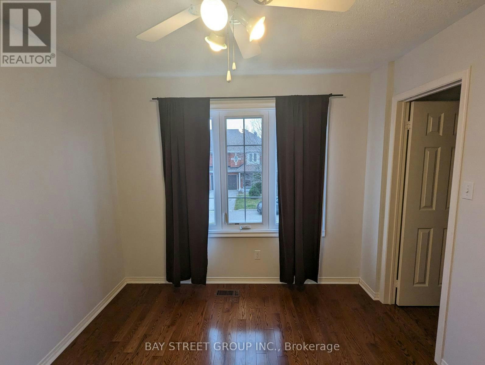 10 Moresby Street, Richmond Hill, ON, L4B 4K8 - 8