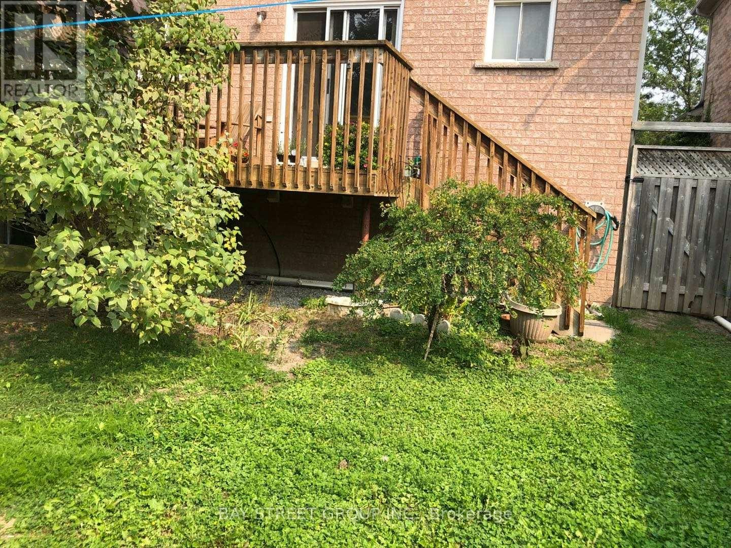 10 Moresby Street, Richmond Hill, ON, L4B 4K8 - 11