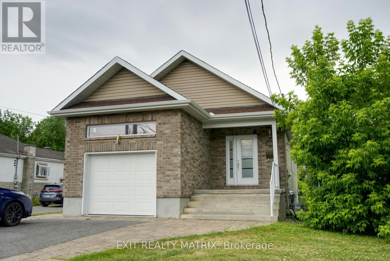 1557 Belcourt Boulevard, Ottawa, ON, K1C 1M3