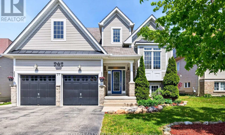 27 Grand Poplar Lane