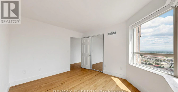 2003-325 Webb Drive, Mississauga, ON, L5B 3Z9 - 32
