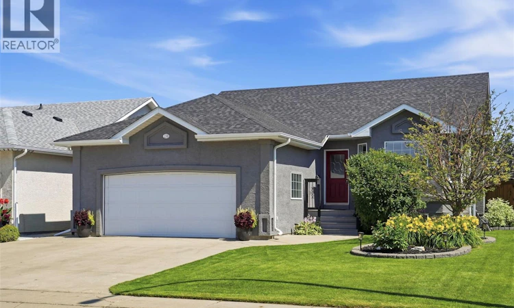 238 Beechmont Crescent