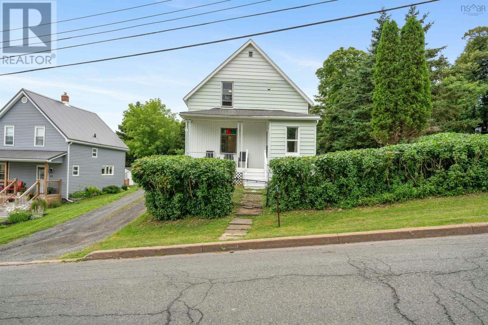 21 Hampson Street, Trenton, NS, B0K 1X0