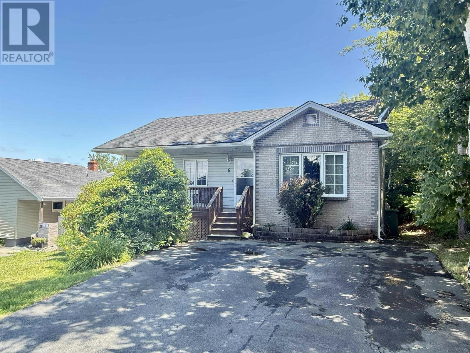 6 Beacon Street, Dartmouth, NS, B2Y 1Y2
