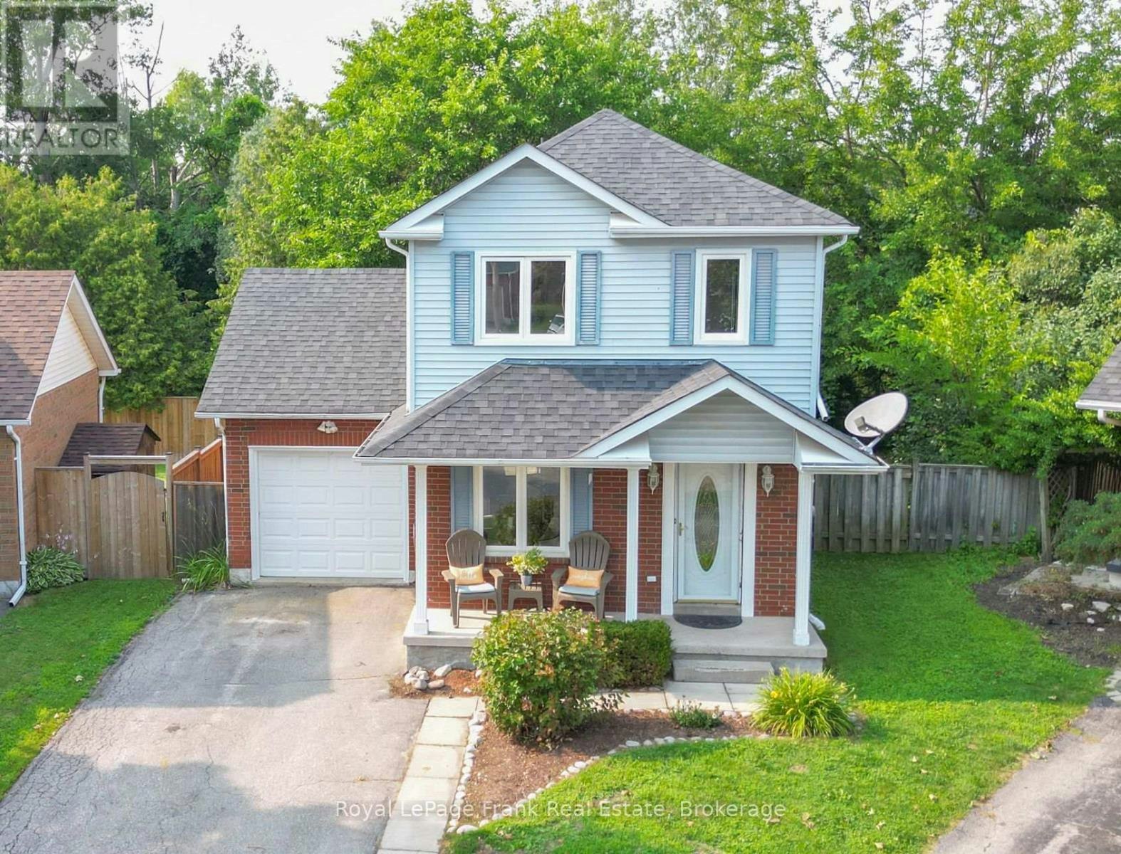 38 Longwood Court, Clarington, ON, L1E 1R7