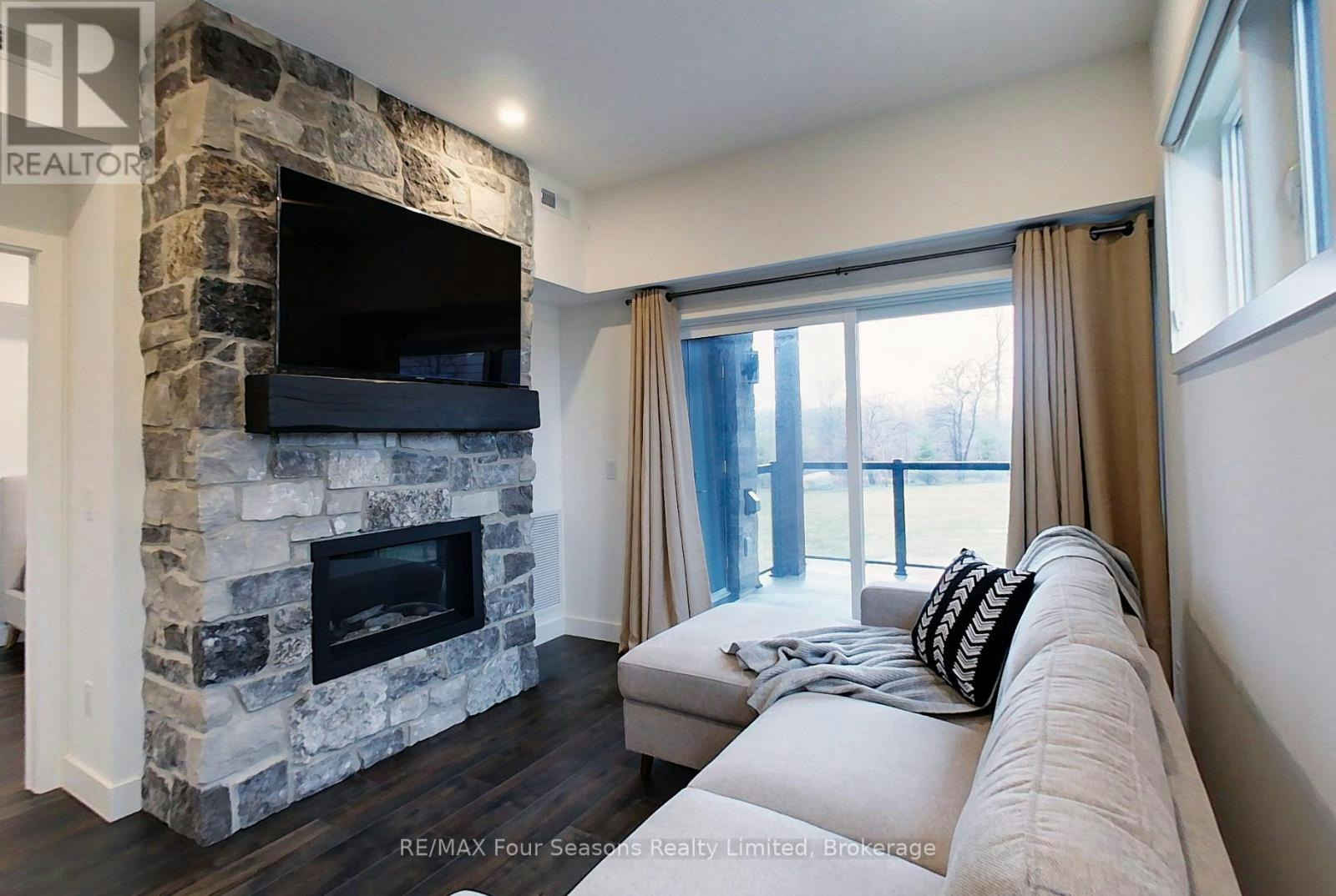 107-12 Beausoleil Lane, Blue Mountains, ON, L9Y 2X5 - 13