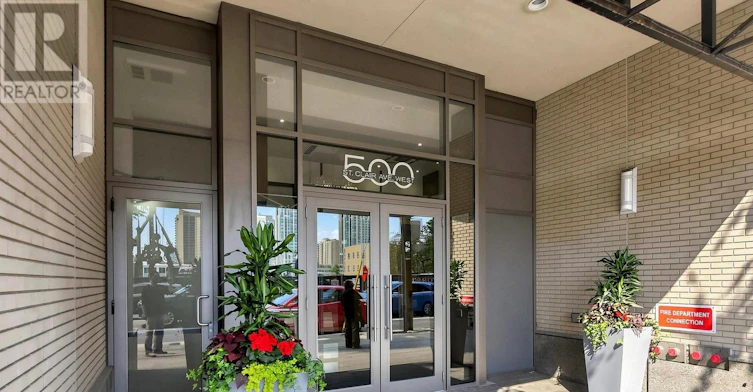204-500 St.Clair Avenue W, Toronto, ON, M6C 1A8 - 3