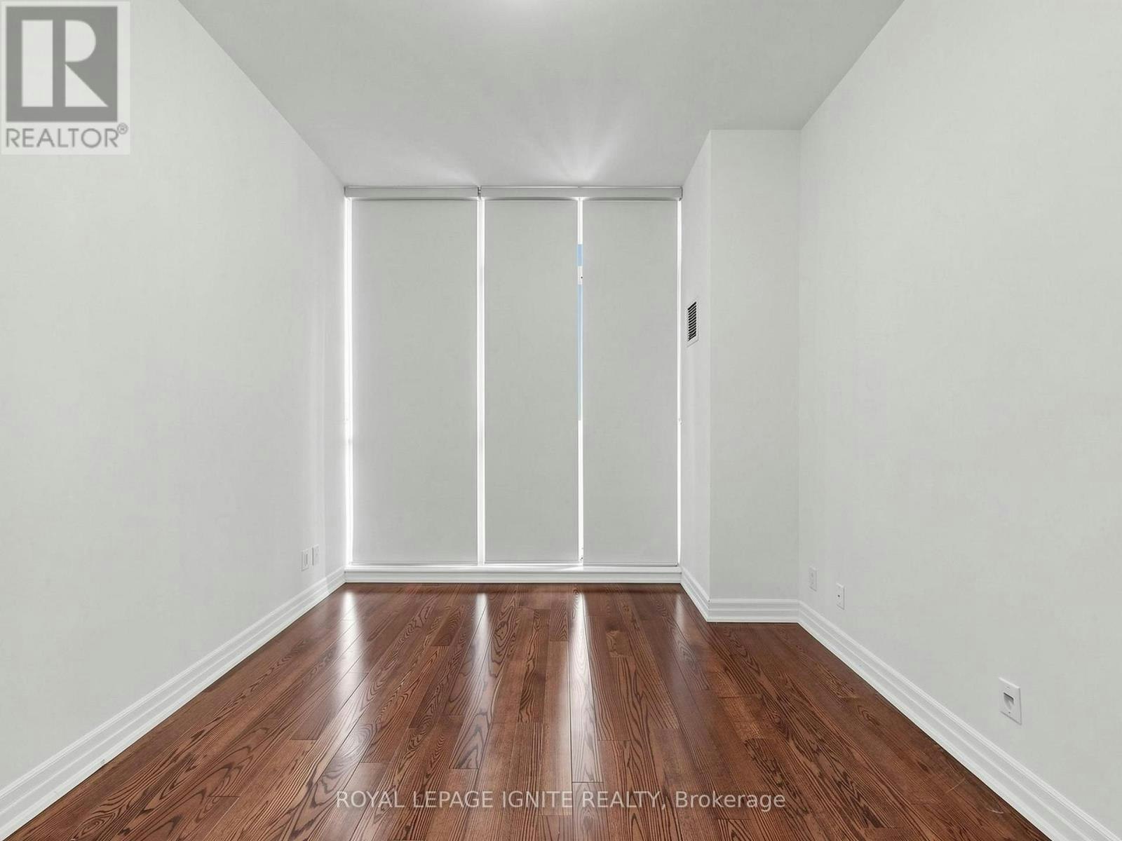 204-500 St.Clair Avenue W, Toronto, ON, M6C 1A8 - 12