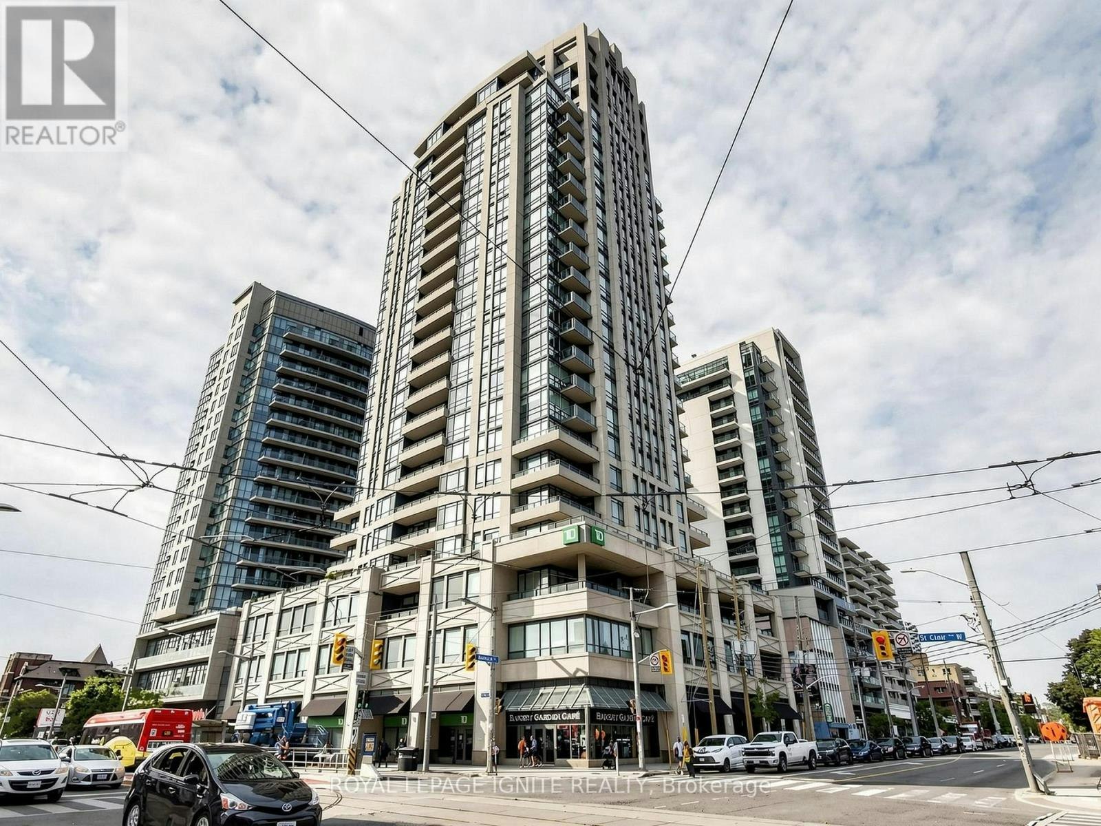 204-500 St.Clair Avenue W, Toronto, ON, M6C 1A8 - 2