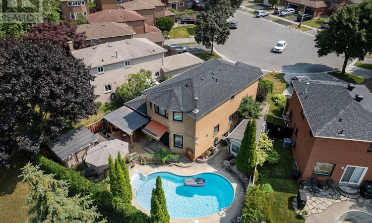 11 Bowers Court