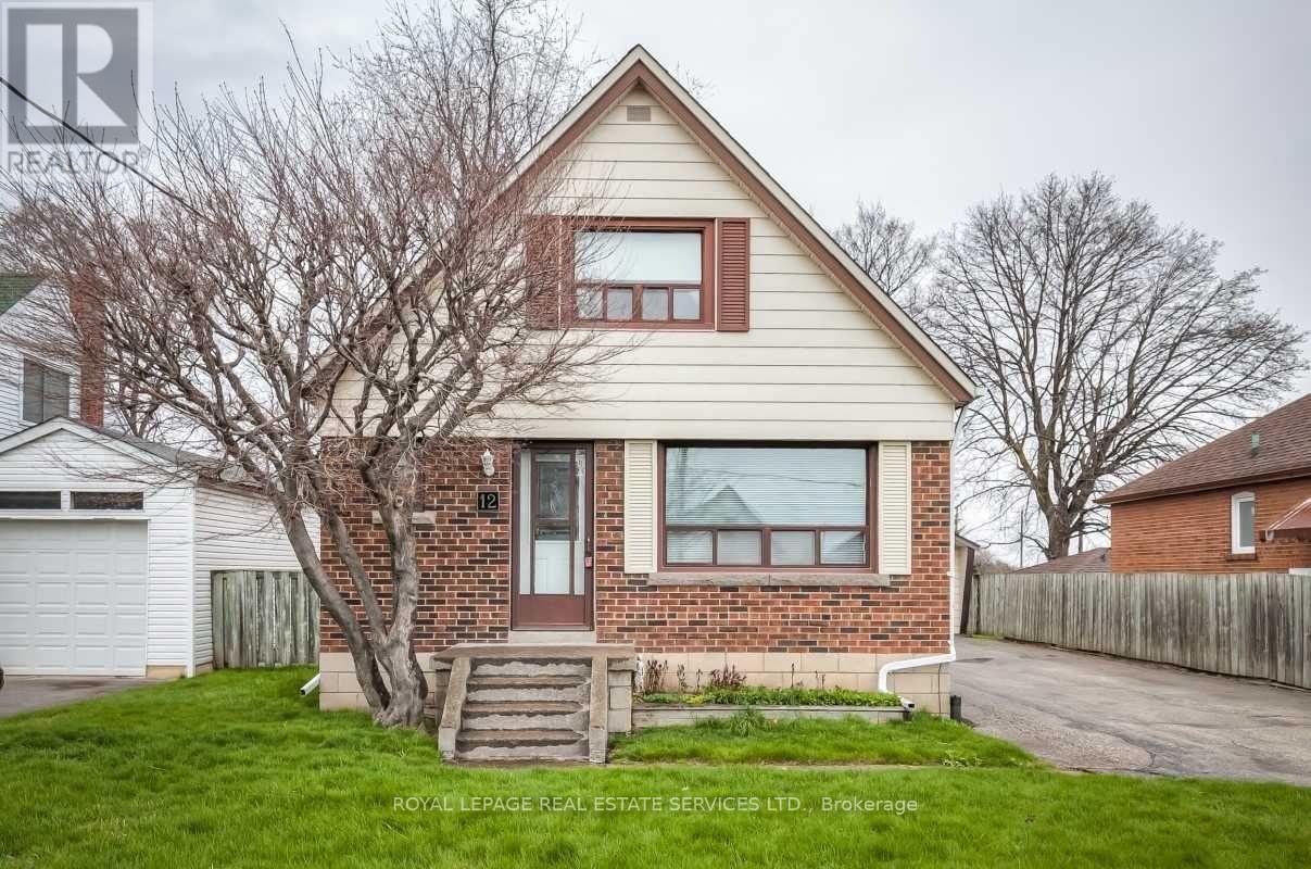 12 Coniston Road, Toronto, ON, M1L 2J7