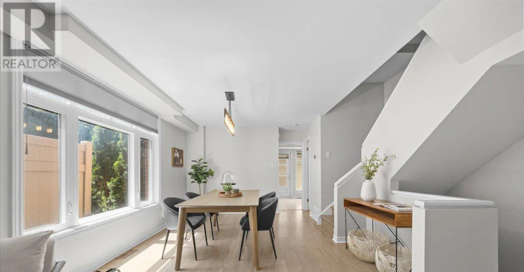 4-72 Greenfield Avenue, Ottawa, ON, K1S 0X7 - 9