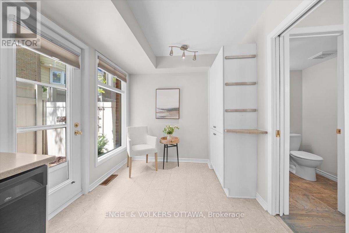 4-72 Greenfield Avenue, Ottawa, ON, K1S 0X7 - 15